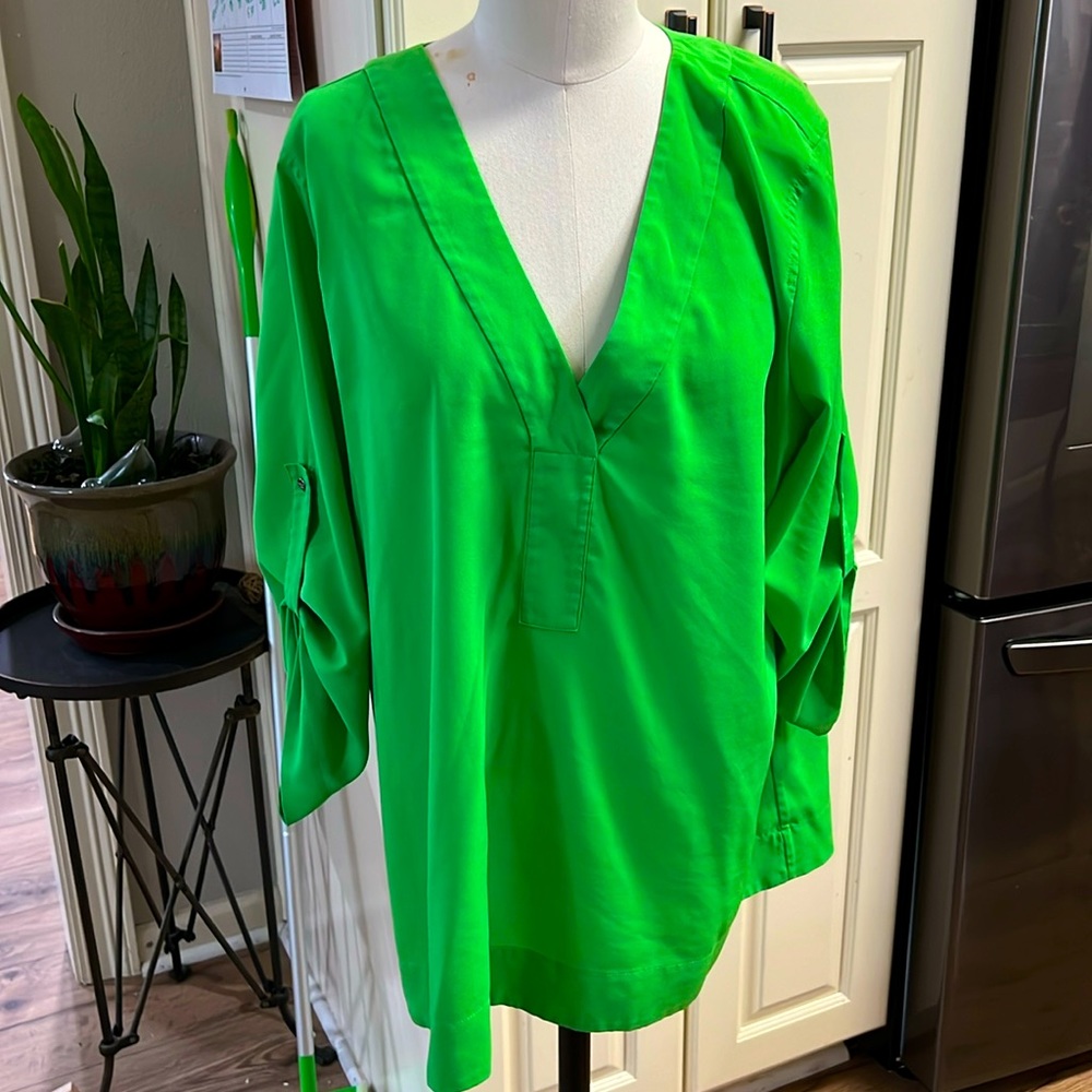 Green Blouse large Box C